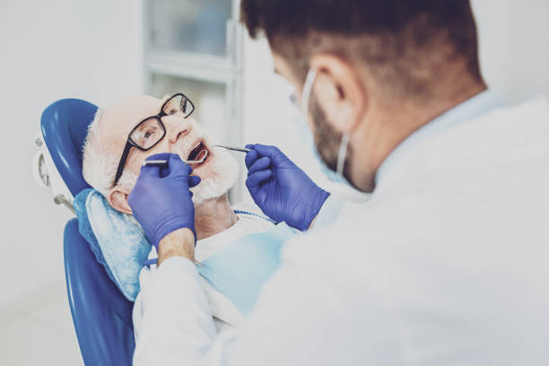 Best Holiday Emergency Dentist in Oakland City, IN
